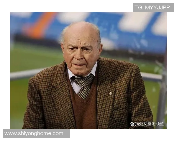 守卫是谁足球明星揭秘他们在场上的关键角色与影响力